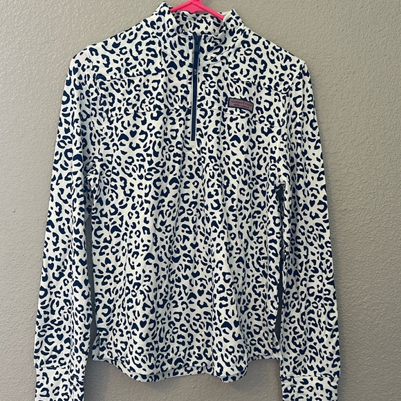 Vineyard Vines Other - NWT Vineyard Vines girls Dreamcloth Shep Shirt leopard XL